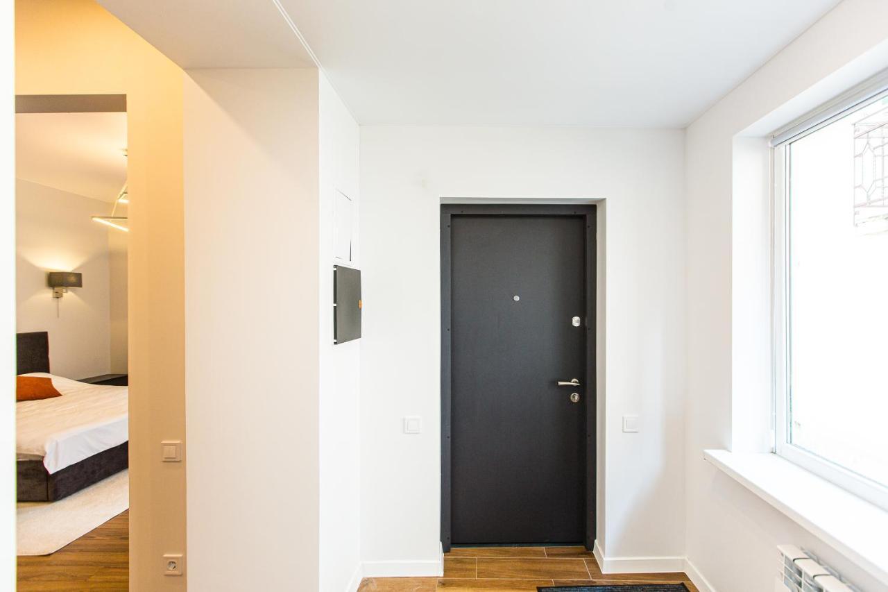 3 Vodna Apartment Lviv Exterior photo